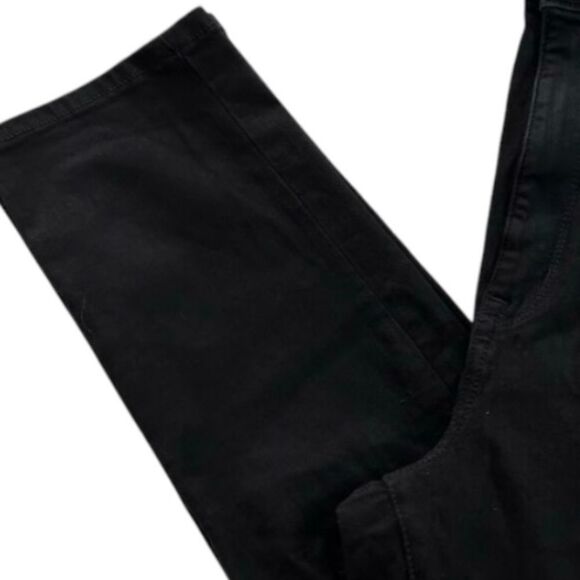 Women’s Arizona Jean Company Hi-Rise Curvy Skinny Black Jeans (Distressed) - Picture 5 of 11